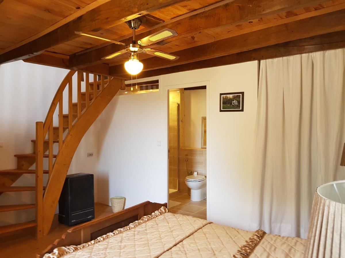 Bay Cottage Gite, Busserolles. Exterior foto